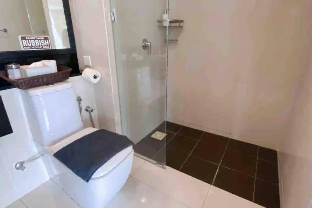 Sky Suite Kota Kinabalu-6 Pax-2Rooms-5Minsdrive-Imago,Suteraave,Riverson,Kktimesquare Apartment
