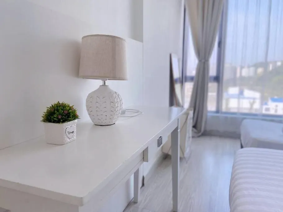 Sky Suite Kota Kinabalu-6 Pax-2Rooms-5Minsdrive-Imago,Suteraave,Riverson,Kktimesquare