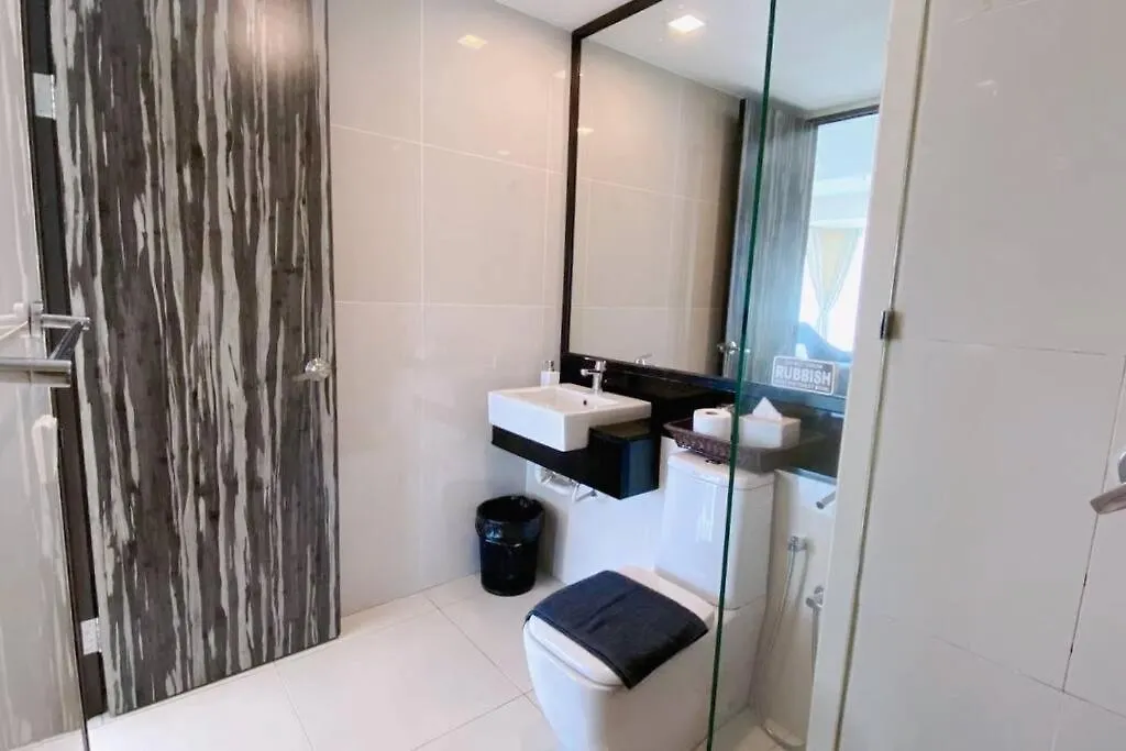 Apartment Sky Suite Kota Kinabalu-6 Pax-2Rooms-5Minsdrive-Imago,Suteraave,Riverson,Kktimesquare