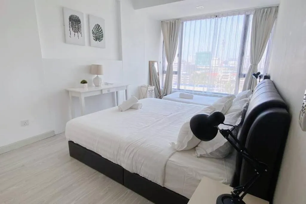 Sky Suite Kota Kinabalu-6 Pax-2Rooms-5Minsdrive-Imago,Suteraave,Riverson,Kktimesquare Apartment