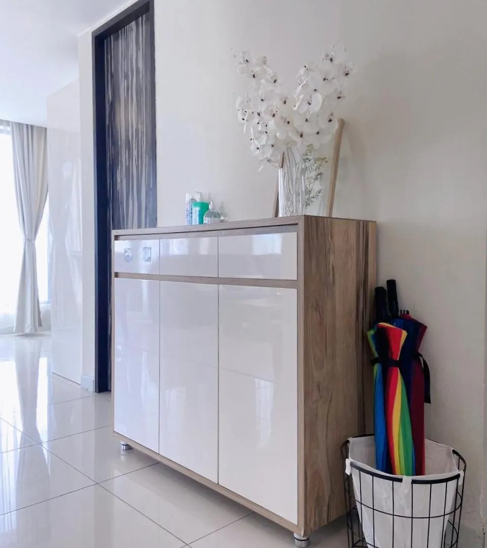 Sky Suite Kota Kinabalu-6 Pax-2Rooms-5Minsdrive-Imago,Suteraave,Riverson,Kktimesquare